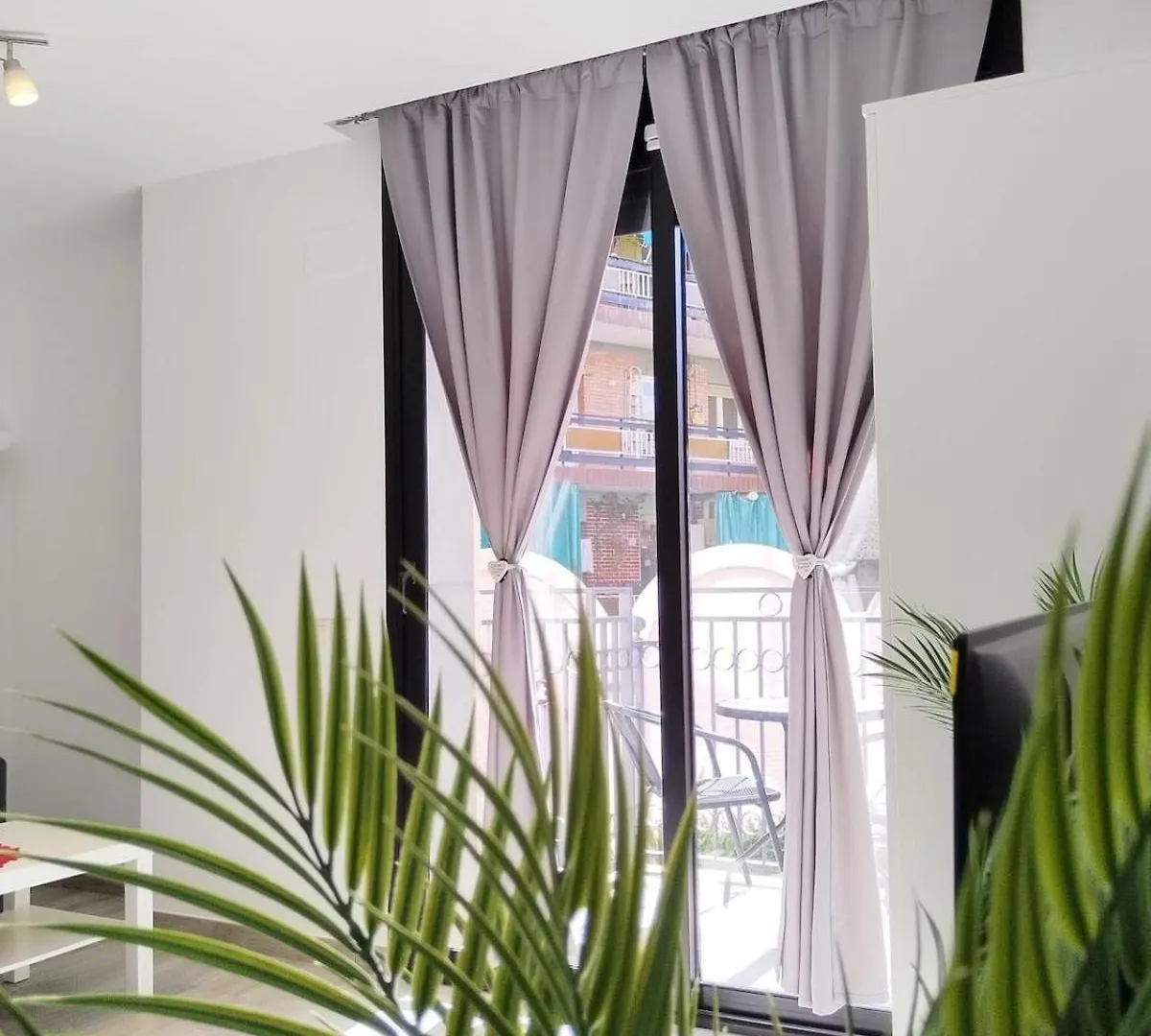 Nicolle Apartment Lloret De Mar
